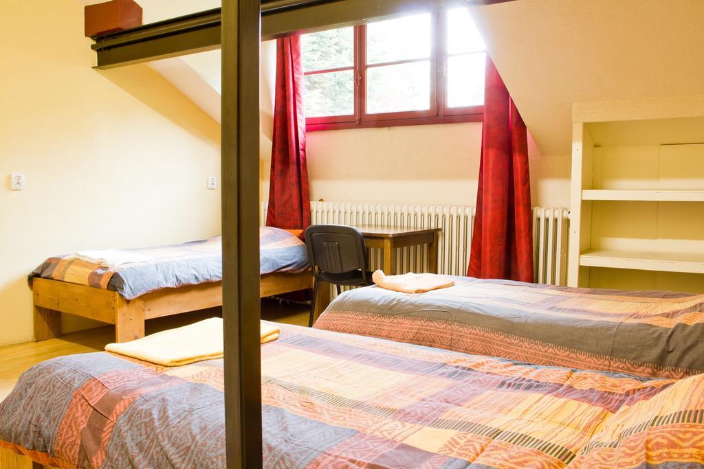 Corravillers Auberge De La Haute Fourche الغرفة الصورة